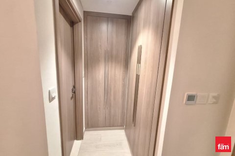 Apartmen di Al Furjan, Dubai, UAE 2 bilik tidur, 81.3 meter persegi № 689089 - foto 4