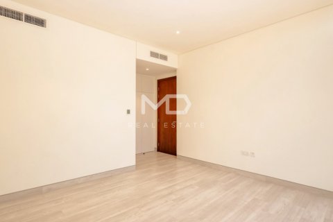 Vila v Abu Dhabi, SAE 4 ložnice, 337 m² Č.: 555168 - fotografie 44