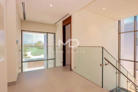 Vila v Abu Dhabi, SAE 4 ložnice, 989.2 m² Č.: 555178 - fotografie 23