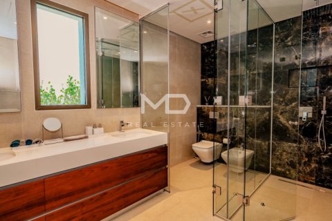 Villa in Abu Dhabi, UAE 5 bedrooms, 618.9 sq.m. № 555169 - photo 12