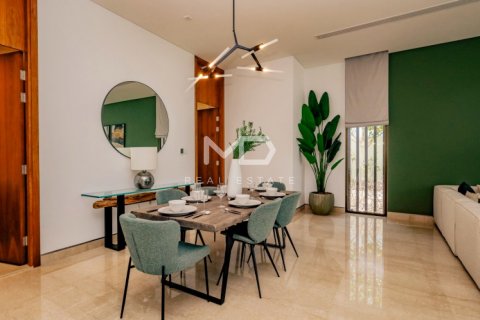 Villa in Abu Dhabi, UAE 5 bedrooms, 618.9 sq.m. № 555169 - photo 38