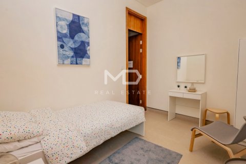 Villa in Abu Dhabi, UAE 5 bedrooms, 618.9 sq.m. № 555169 - photo 46
