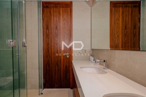Villa in Abu Dhabi, UAE 5 bedrooms, 618.9 sq.m. № 555169 - photo 16