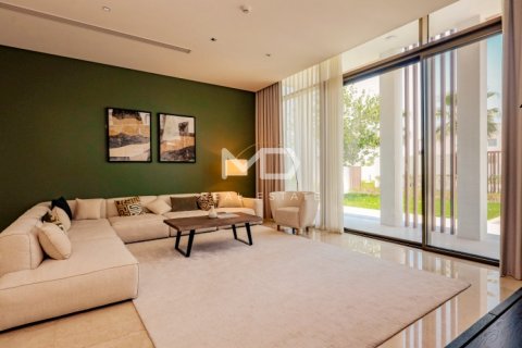 Villa in Abu Dhabi, UAE 5 bedrooms, 618.9 sq.m. № 555169 - photo 39