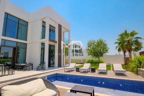 Villa in Abu Dhabi, UAE 5 bedrooms, 618.9 sq.m. № 555169 - photo 21