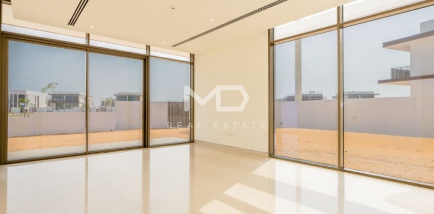 Vila v Abu Dhabi, SAE 5 ložnice, 919.9 m² Č.: 555186