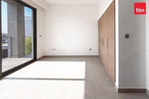 Villa en alquiler en Dubai Hills Estate, Dubai, EAU 4 dormitorios, 570.2 m2 № 655846 - foto 6