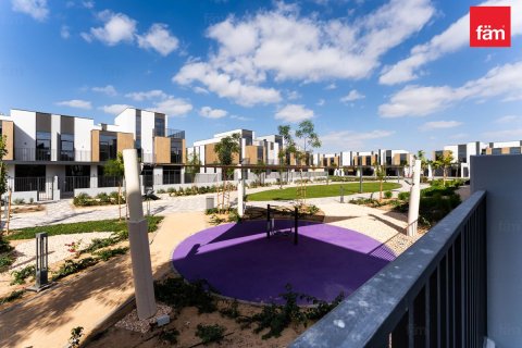 Stadthaus zur Miete in Dubai, VAE 4 Schlafzimmer, 246.8 m2 Nr. 655849 - Foto 15