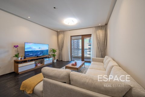 Lägenhet till försäljning i Dubai Marina, Dubai, UAE 2 sovrum, 129 kvm Nr. 649749 - fotografi 4
