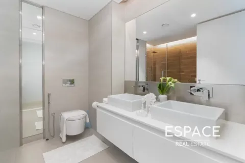דירה למכירה ב Bluewaters, Dubai, איחוד האמירויות  1 חדר שינה, 104 מ"ר, מספר 649710 - תמונה 13