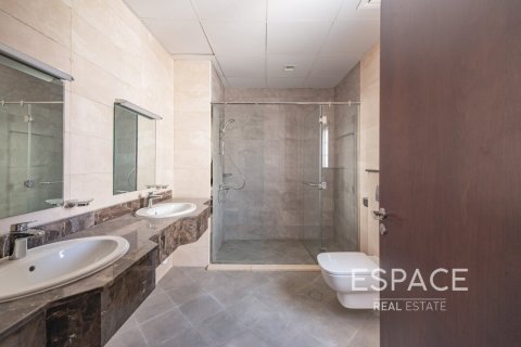 Vila v Al Furjan, Dubai, SAE 6 ložnice, 595 m² Č.: 649747 - fotografie 11