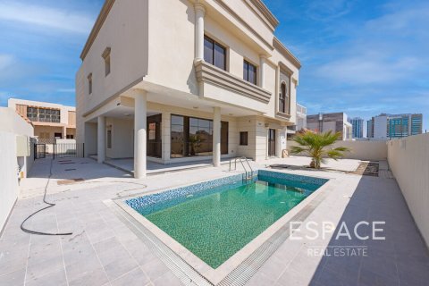 Vila v Al Furjan, Dubai, SAE 6 ložnice, 595 m² Č.: 649747 - fotografie 1
