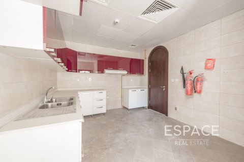 Vila v Al Furjan, Dubai, SAE 6 ložnice, 595 m² Č.: 649747 - fotografie 7