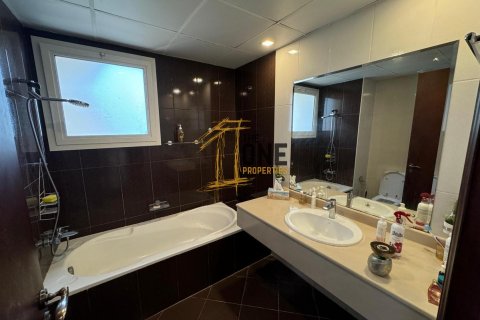 Wohnung zur Miete in Al Hamra Village, Ras Al Khaimah, VAE 2 Schlafzimmer, 115.2 m2 Nr. 580024 - Foto 8