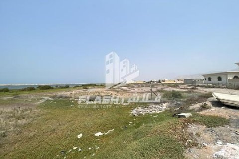 Tontti Shamal Julphar, Ras Al Khaimah, Arabiemiraatit 2972 m2 № 656880 - kuva 3