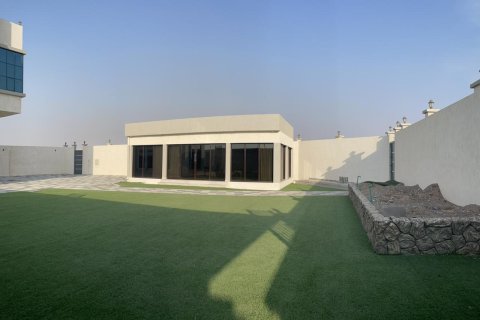 Ras Al Khaimah, UAE의 판매용 빌라 침실 2개, 929제곱미터 번호 656883 - 사진 4