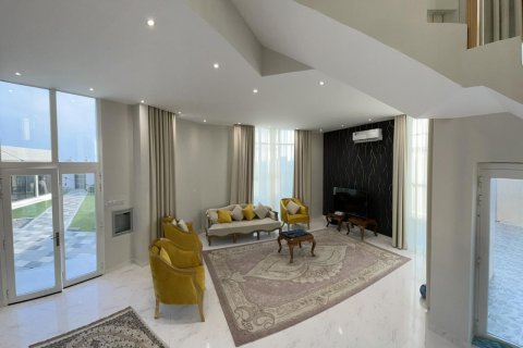 Ras Al Khaimah, UAE의 판매용 빌라 침실 2개, 929제곱미터 번호 656883 - 사진 8