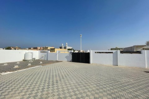 Villa till försäljning i Al Dhait, Ras Al Khaimah, UAE 3 sovrum, 900 kvm Nr. 656879 - fotografi 6