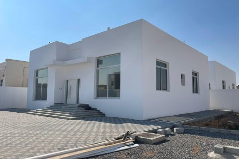 Villa till försäljning i Al Dhait, Ras Al Khaimah, UAE 3 sovrum, 900 kvm Nr. 656879 - fotografi 5