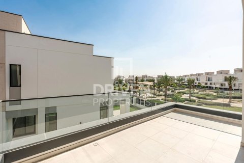 Villa en alquiler en Arabian Ranches 3, Dubai, EAU 4 dormitorios, 521 m2 № 684076 - foto 18