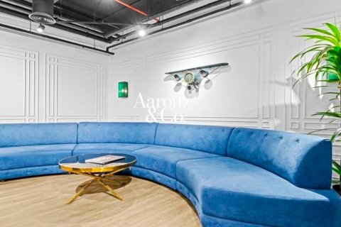 Office in Business Bay, Dubai, UAE 81 sq.m. № 707688 - photo 7