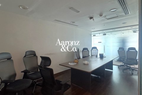 Office in Business Bay, Dubai, UAE 306 sq.m. № 707692 - photo 5