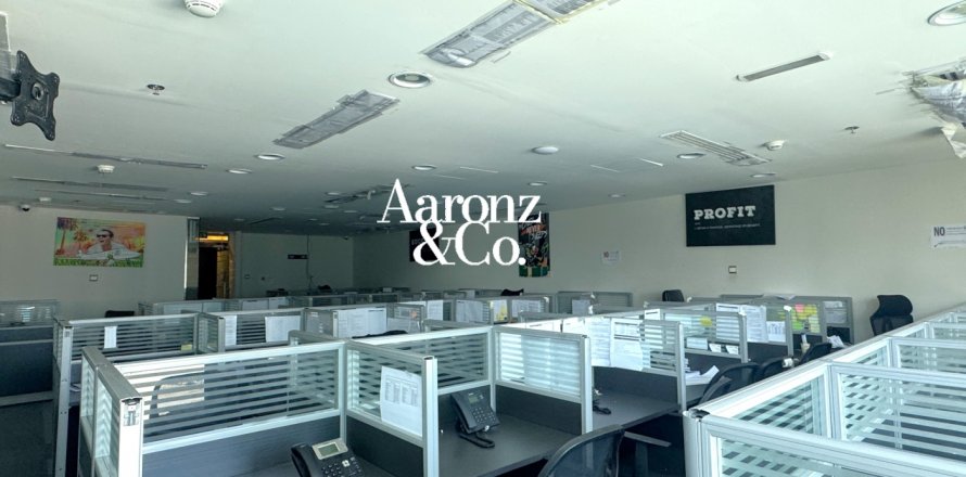 Office in Business Bay, Dubai, UAE 306 sq.m. № 707692