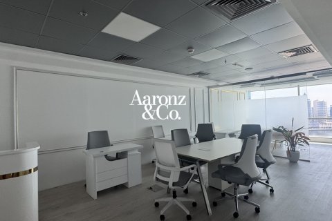 Toimisto Business Bay, Dubai, Arabiemiraatit 62 m2 № 707690 - kuva 3