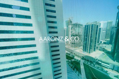 Office in Business Bay, Dubai, UAE 120 sq.m. № 707689 - photo 12