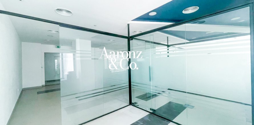 Kancelária v Business Bay, Dubai, SAE 120 m2 č. 707689