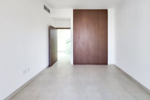 Kaupunkipientalo Arabian Ranches 3, Dubai, Arabiemiraatit 4 makuuhuonetta, 380.72 m2 № 750986 - kuva 6