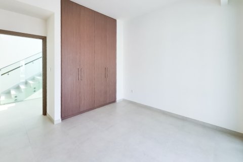 Kaupunkipientalo Arabian Ranches 3, Dubai, Arabiemiraatit 4 makuuhuonetta, 380.72 m2 № 750986 - kuva 2