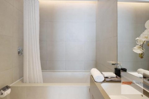 Apartment in Jumeirah Beach Residence, Dubai, UAE 1 bedroom, 65 sq.m. № 604336 - photo 29