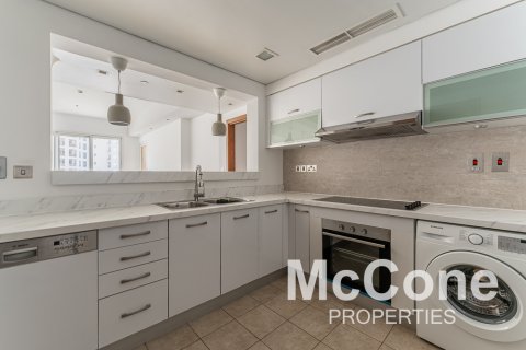 Apartemen di Palm Jumeirah, Dubai, UEA 2 kamar tidur, 161.09 m2 nomor 587370 - foto 5
