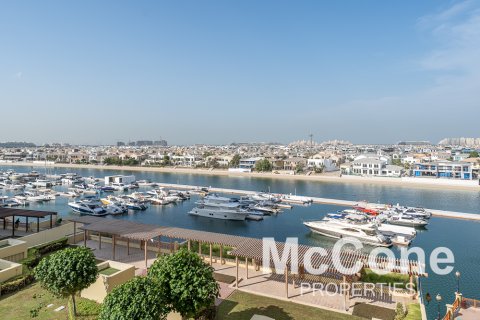 Apartemen di Palm Jumeirah, Dubai, UEA 2 kamar tidur, 161.09 m2 nomor 587370 - foto 21