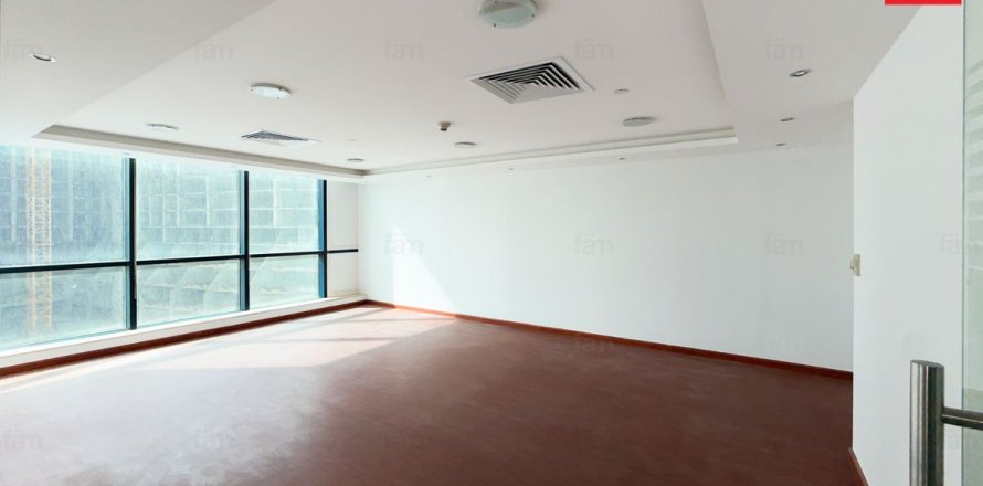 Офис в Дубай, ОАЭ 102.7м2 № 680013