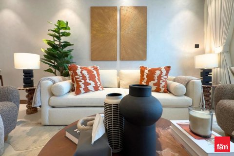 Apartment til salg i Dubai, UAE 2 soveværelser, 133.1 kvm № 680010 - foto 7