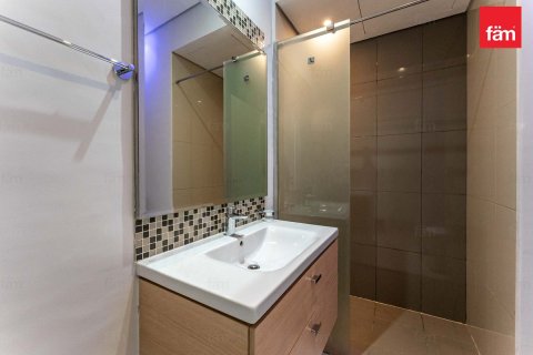 Villa te huur in Dubai, VAE 3 slaapkamers, 324 vr.m., nr 680016 - foto 27