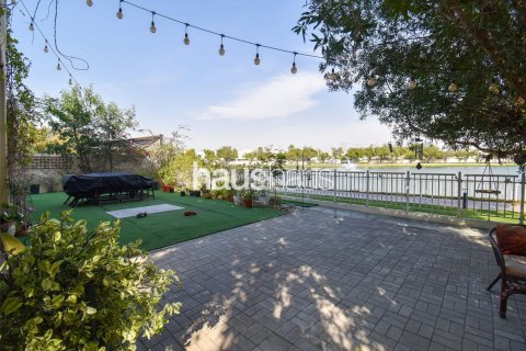 Vila v Meadows, Dubai, SAE 4 ložnice, 381 m² Č.: 625811 - fotografie 13