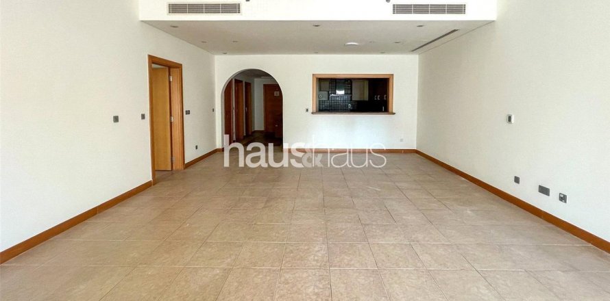Apartament në Palm Jumeirah, Dubai, Emiratet e Bashkuara Arabe 2 dhoma gjumi, 186 m2. № 625808