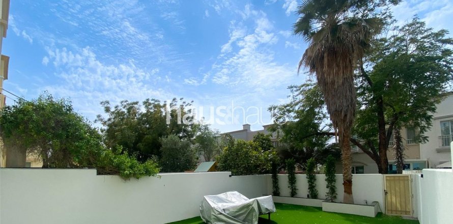 Shtëpi në qytet në The Springs, Dubai, Emiratet e Bashkuara Arabe 2 dhoma gjumi, 152 m2. № 625812