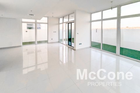 Vila v Dubai, SAE 6 ložnice, 325.35 m² Č.: 587409 - fotografie 1
