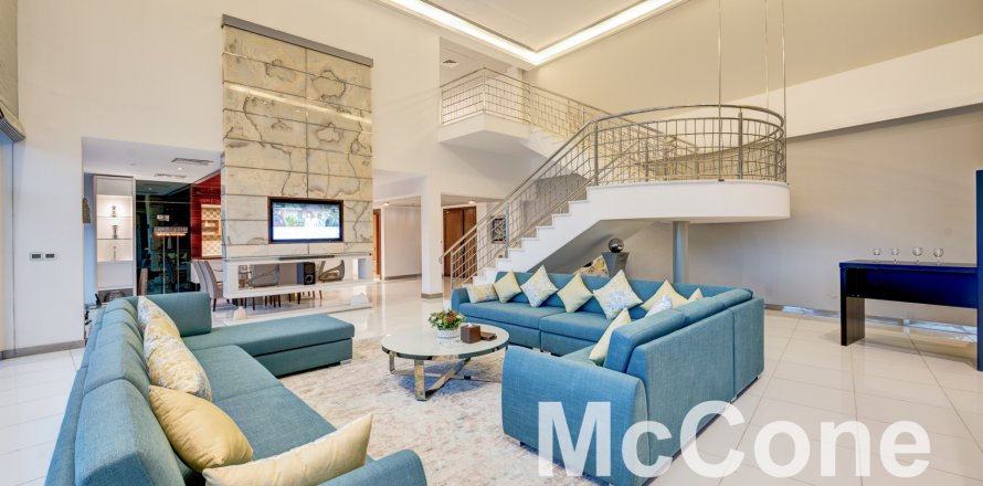 Wohnung in Deira, Dubai, VAE: 4 Schlafzimmer, 319.96 m2 Nr. 587408