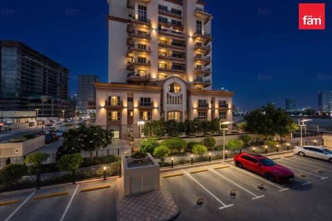 Apartment in Dubai Sports City, UAE 2 bedrooms, 100.1 sq.m. № 722473 - photo 23