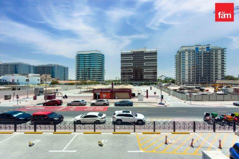 Apartment in Dubai Sports City, UAE 2 bedrooms, 100.1 sq.m. № 722473 - photo 24