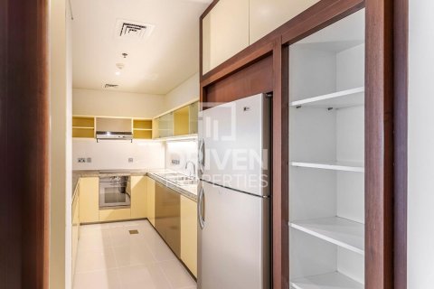 דירה להשכרה ב Sheikh Zayed Road, Dubai, איחוד האמירויות 2 חדרי שינה, 119 מ"ר, מספר 655529 - תמונה 9