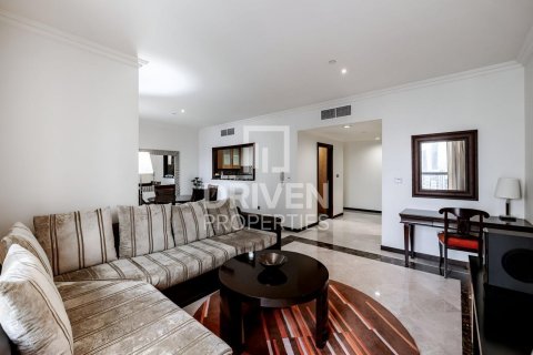 Apartament në Jumeirah Beach Residence, Dubai, Emiratet e Bashkuara Arabe 2 dhoma gjumi, 136 m2. № 655526 - Foto 1