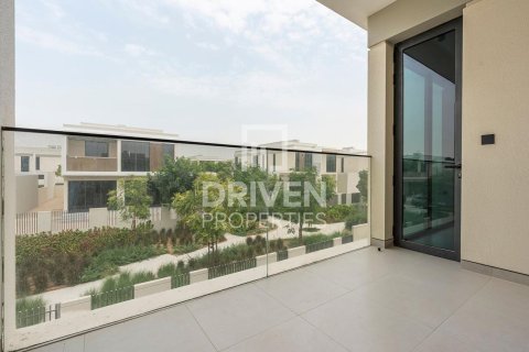 Villa til leie i Tilal Al Ghaf, Dubai, Emiratene 4 soverom, 418.71 kvm Nr. 757088 - Foto 23