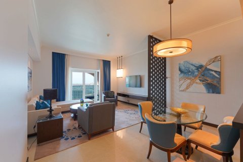 Apartment in The Marina, Abu Dhabi, UAE 2 bedrooms, 164 sq.m. № 424250 - photo 8