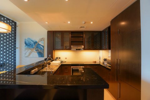 Apartment in The Marina, Abu Dhabi, UAE 2 bedrooms, 164 sq.m. № 424250 - photo 6